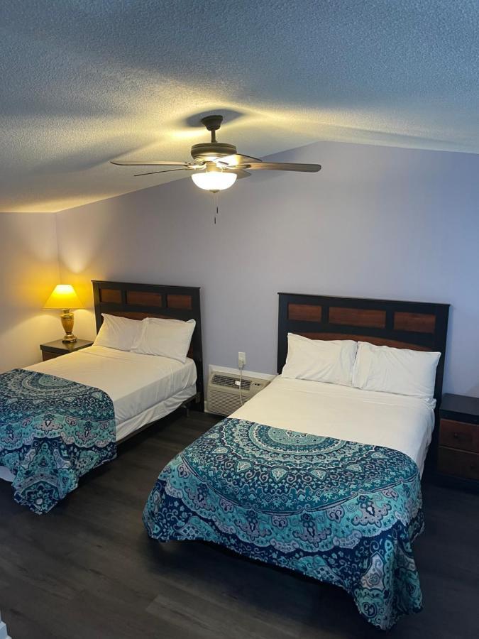 Caribbean Club Resort Lake Delton Exterior foto